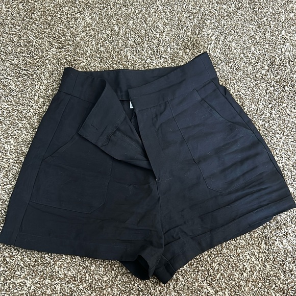 Pants - Black high waisted shorts